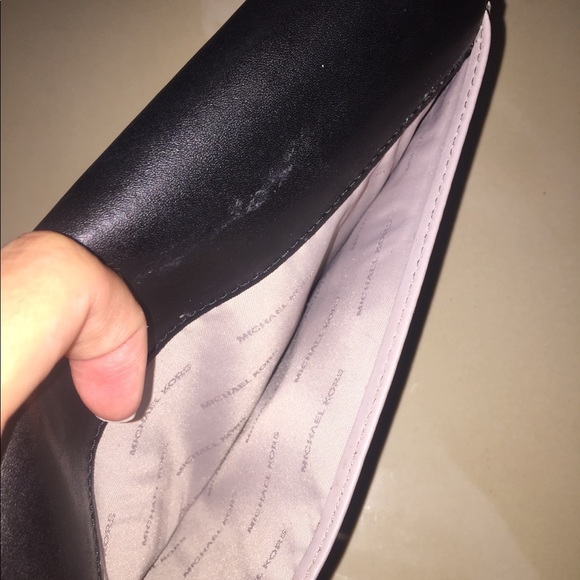 MICHAEL KORS clutch purse - Picture 4 of 8